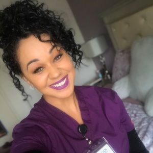 Meet your Posher, Nina